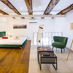 Toledo Heights By Napoliapartments Neapel